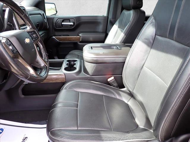 Used 2019 Chevrolet Silverado 1500 High Country w/ Technology Package image 12