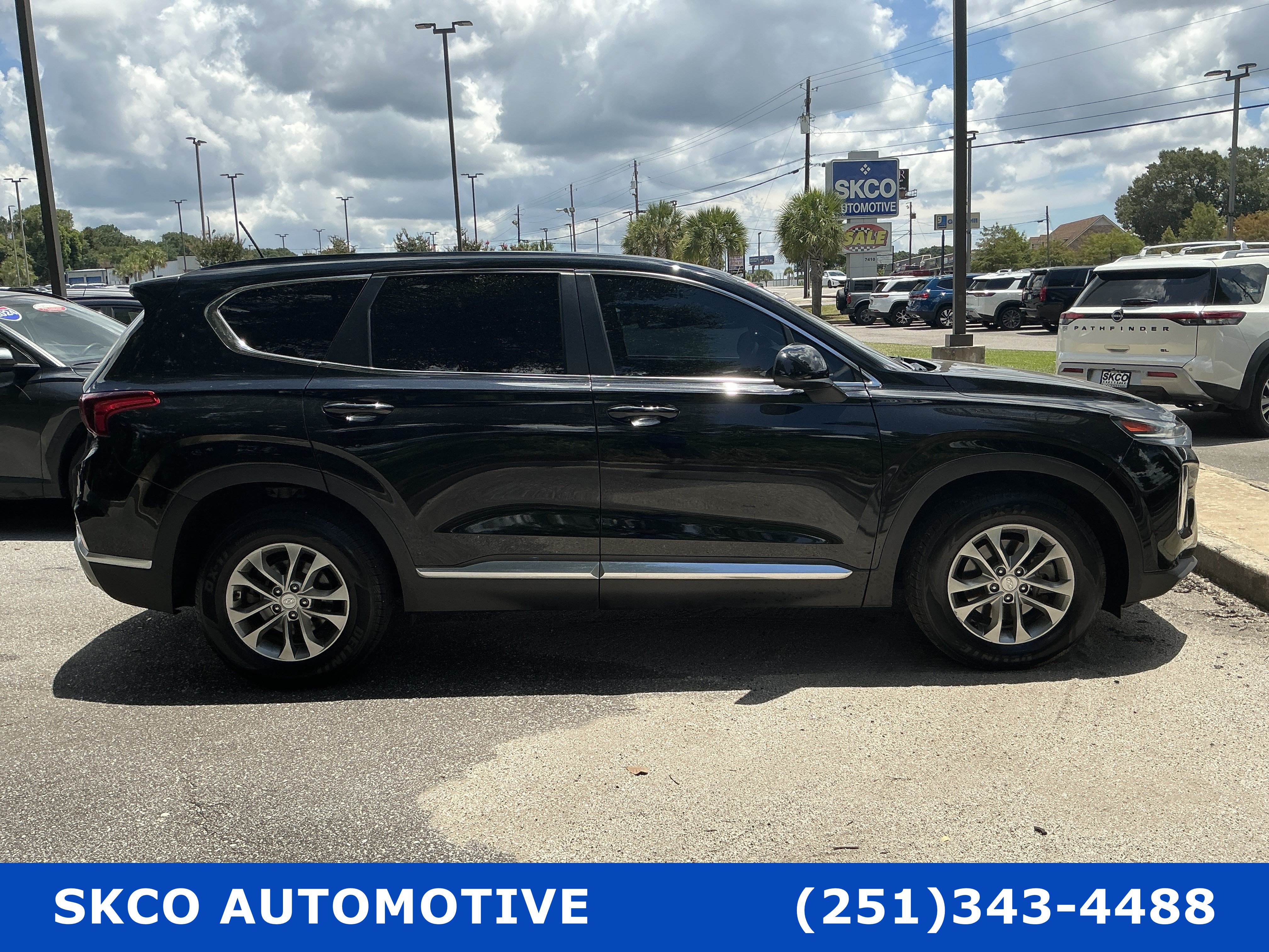 Used 2020 Hyundai Santa Fe SE FWD image 6