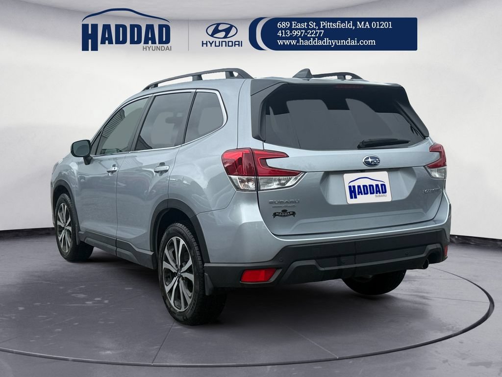 Used 2024 Subaru Forester Limited AWD/4WD image 3