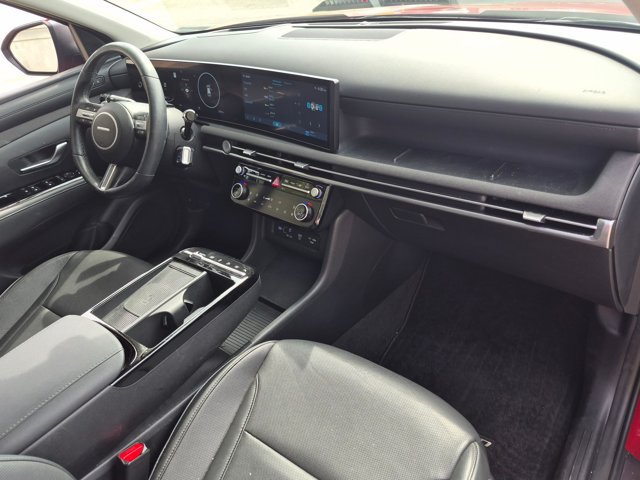 Used 2025 Hyundai Tucson Limited FWD image 21