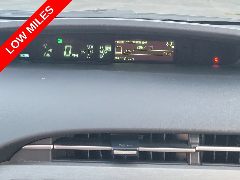 Used 2015 Toyota Prius Three FWD image 3
