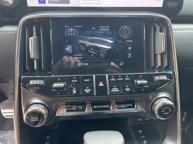 Used 2024 Lexus LX 600 F Sport AWD/4WD image 26