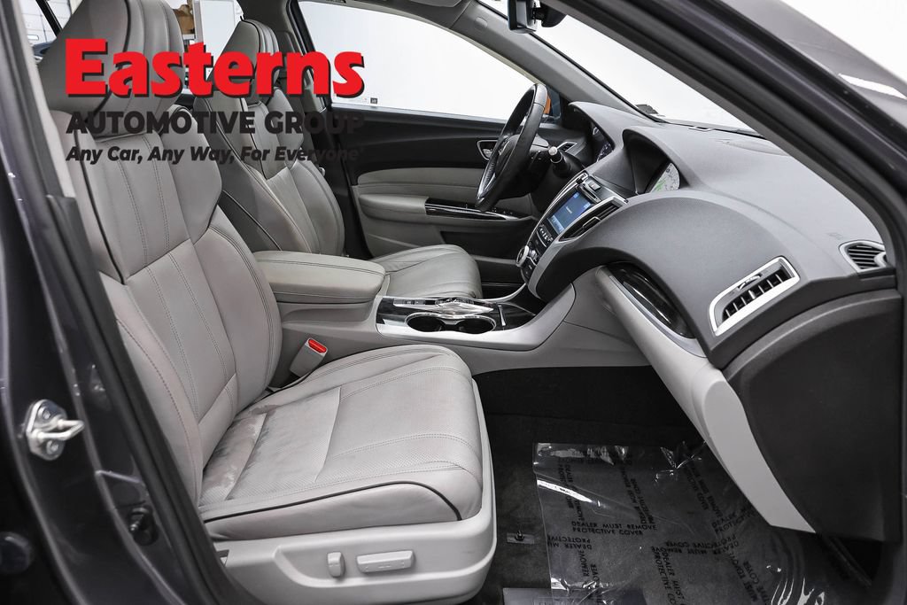 Used 2018 Acura TLX w/ Technology Package FWD image 27