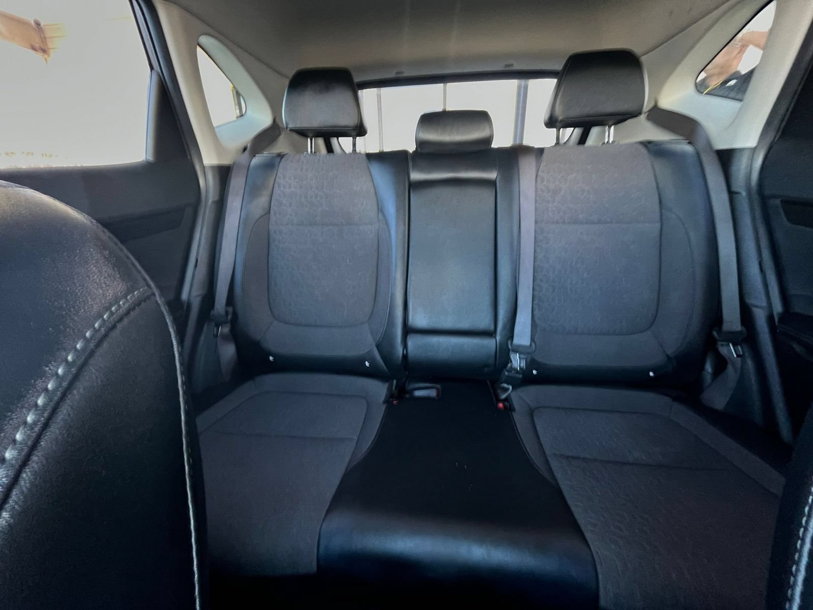 Used 2025 Kia Seltos S FWD image 34