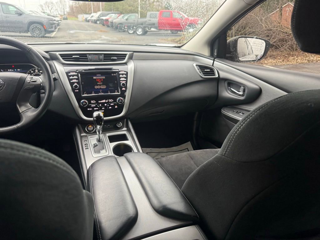 Used 2020 Nissan Murano SV AWD/4WD image 29