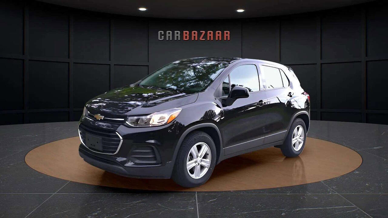 Used 2019 Chevrolet Trax LS image 3