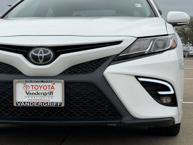 Used 2018 Toyota Camry SE w/ Audio Package image 9