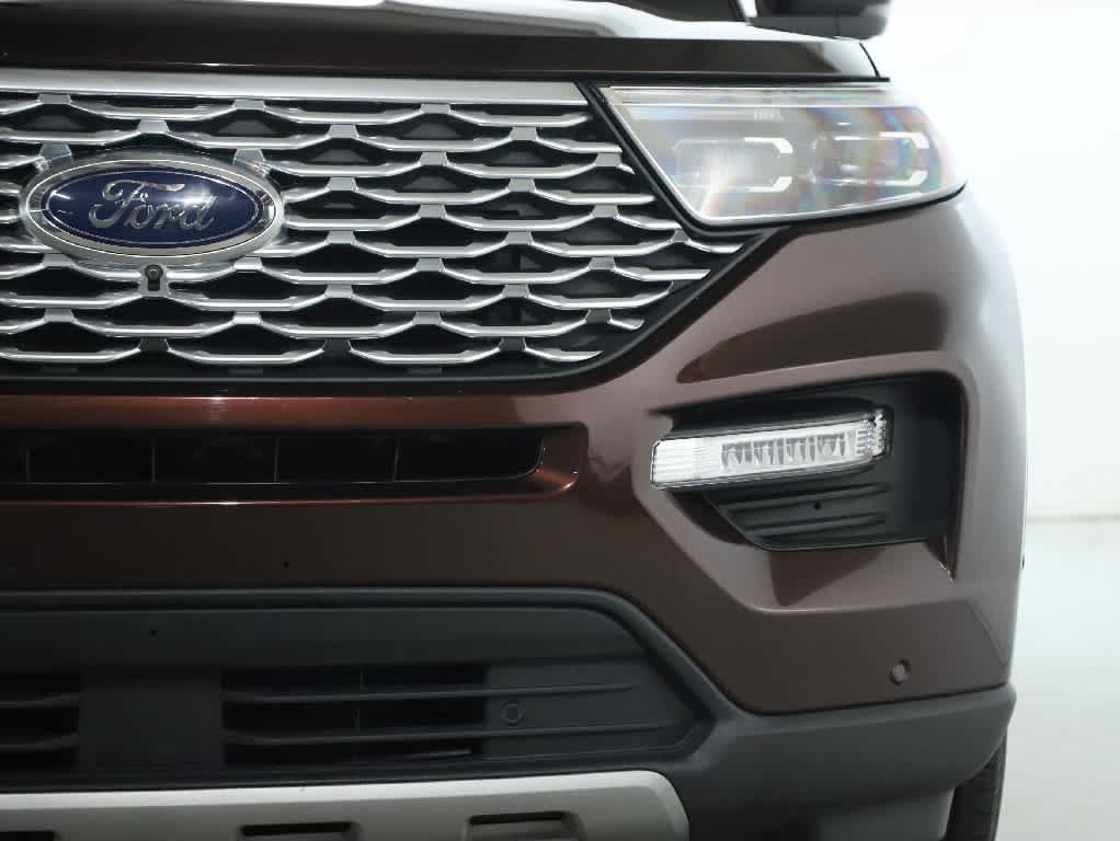 Used 2020 Ford Explorer Platinum w/ Premium Technology Package AWD/4WD image 7