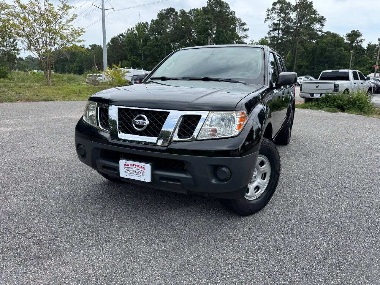 Used 2015 Nissan Frontier S AWD/4WD image 29
