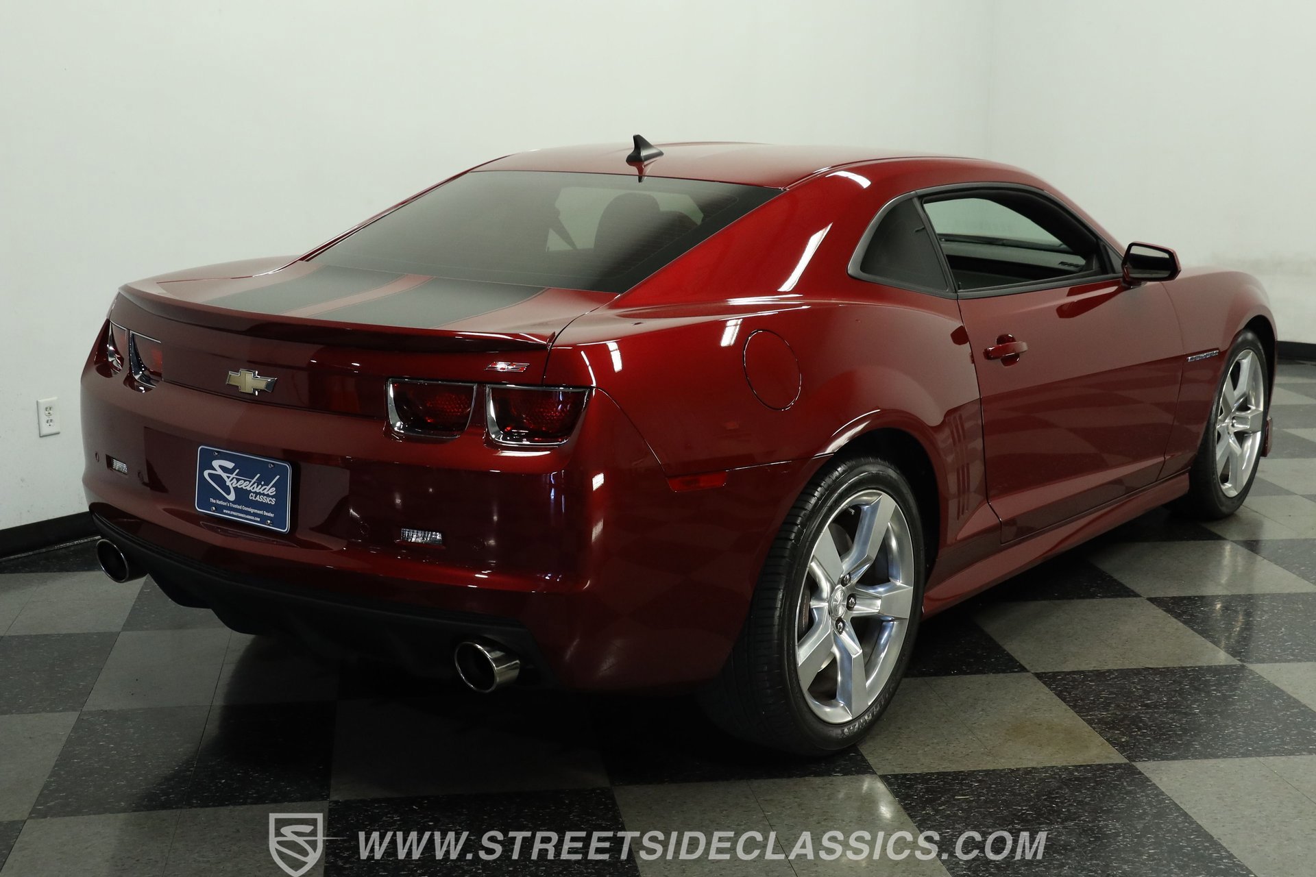 Used 2010 Chevrolet Camaro SS w/ RS Package image 10