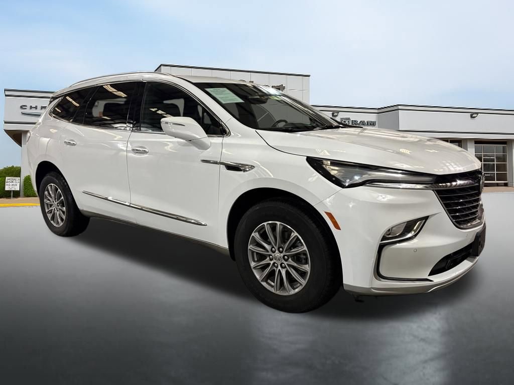 Used 2024 Buick Enclave Premium image 7