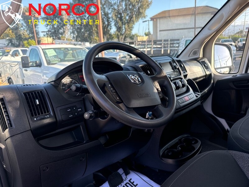 Used 2018 RAM ProMaster 3500 w/ Premium Appearance Group FWD image 18