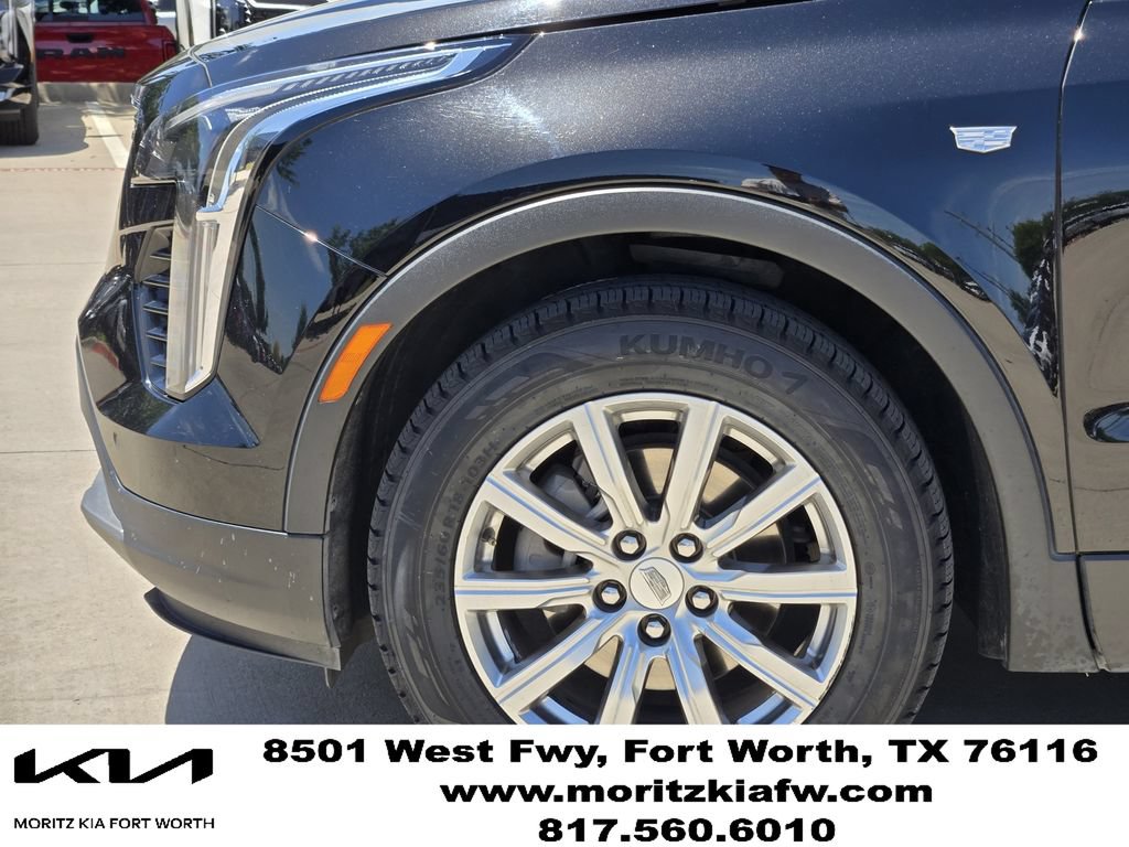 Used 2023 Cadillac XT4 Premium Luxury FWD image 14