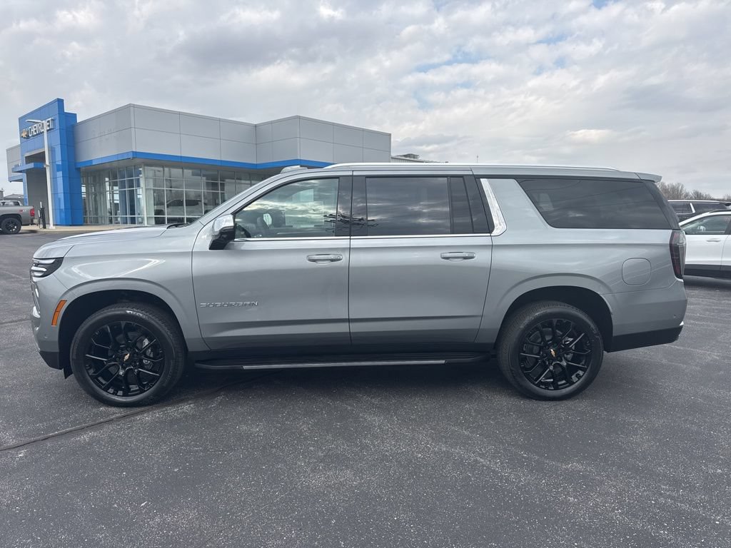 New 2026 Chevrolet Suburban Premier w/ Sun And Tow Package AWD/4WD image 8