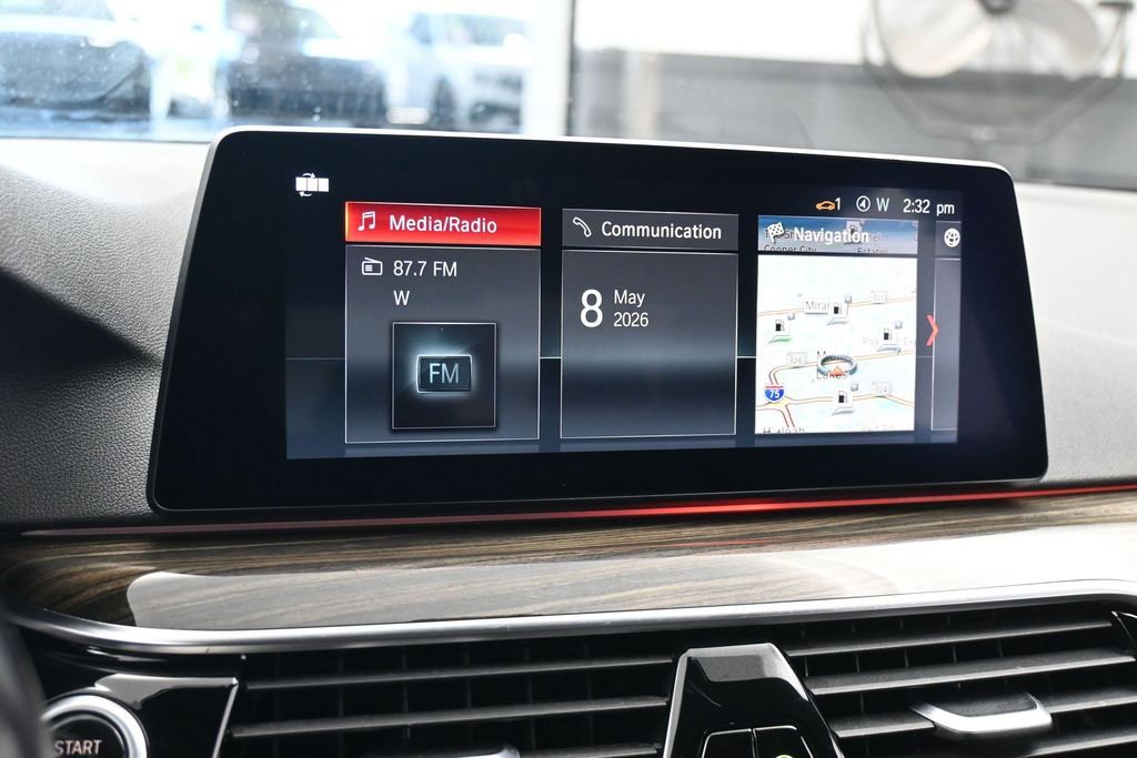 Used 2019 BMW 530i w/ Premium Package RWD image 30