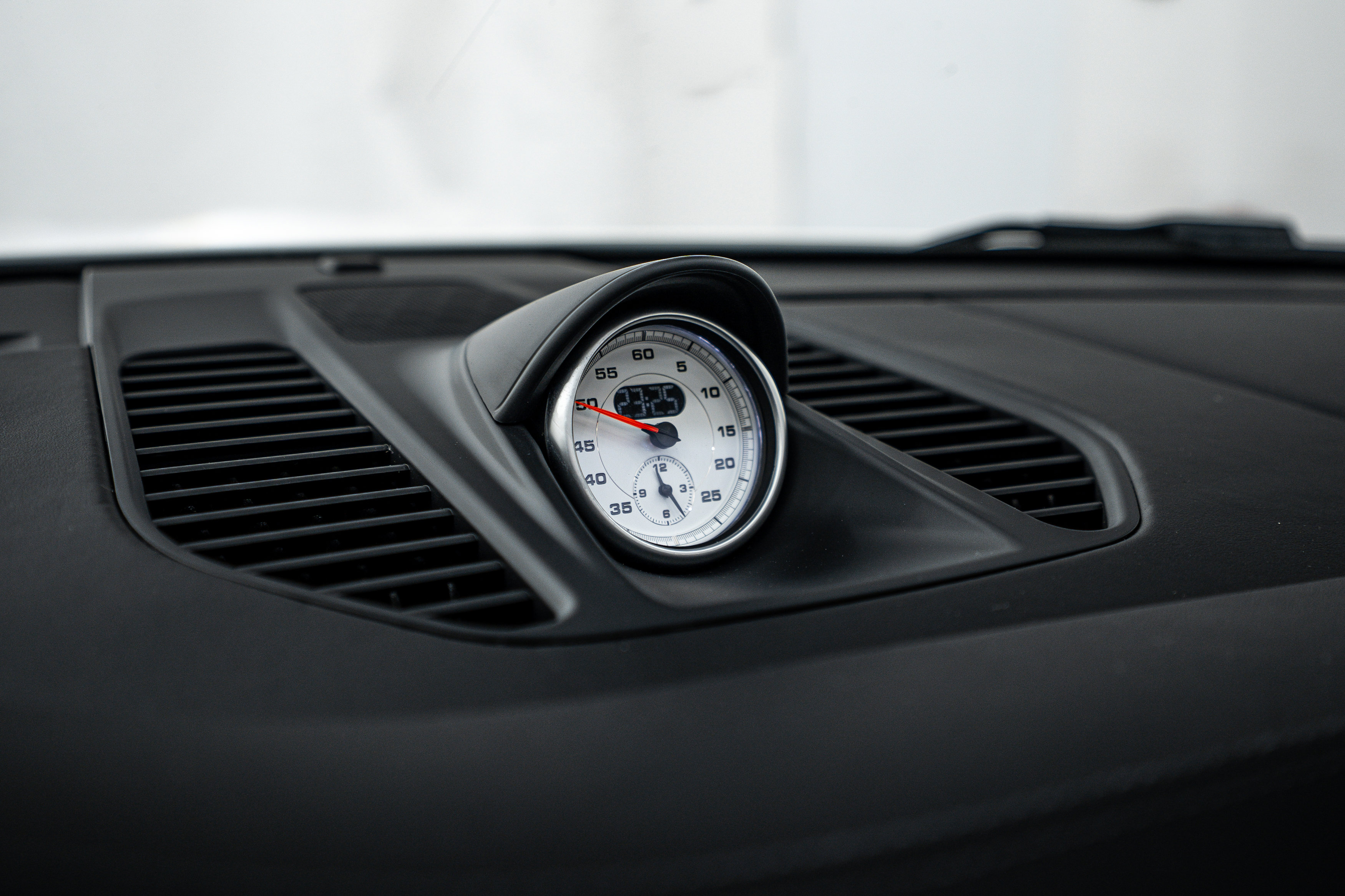 Certified 2014 Porsche 911 Targa 4S image 21