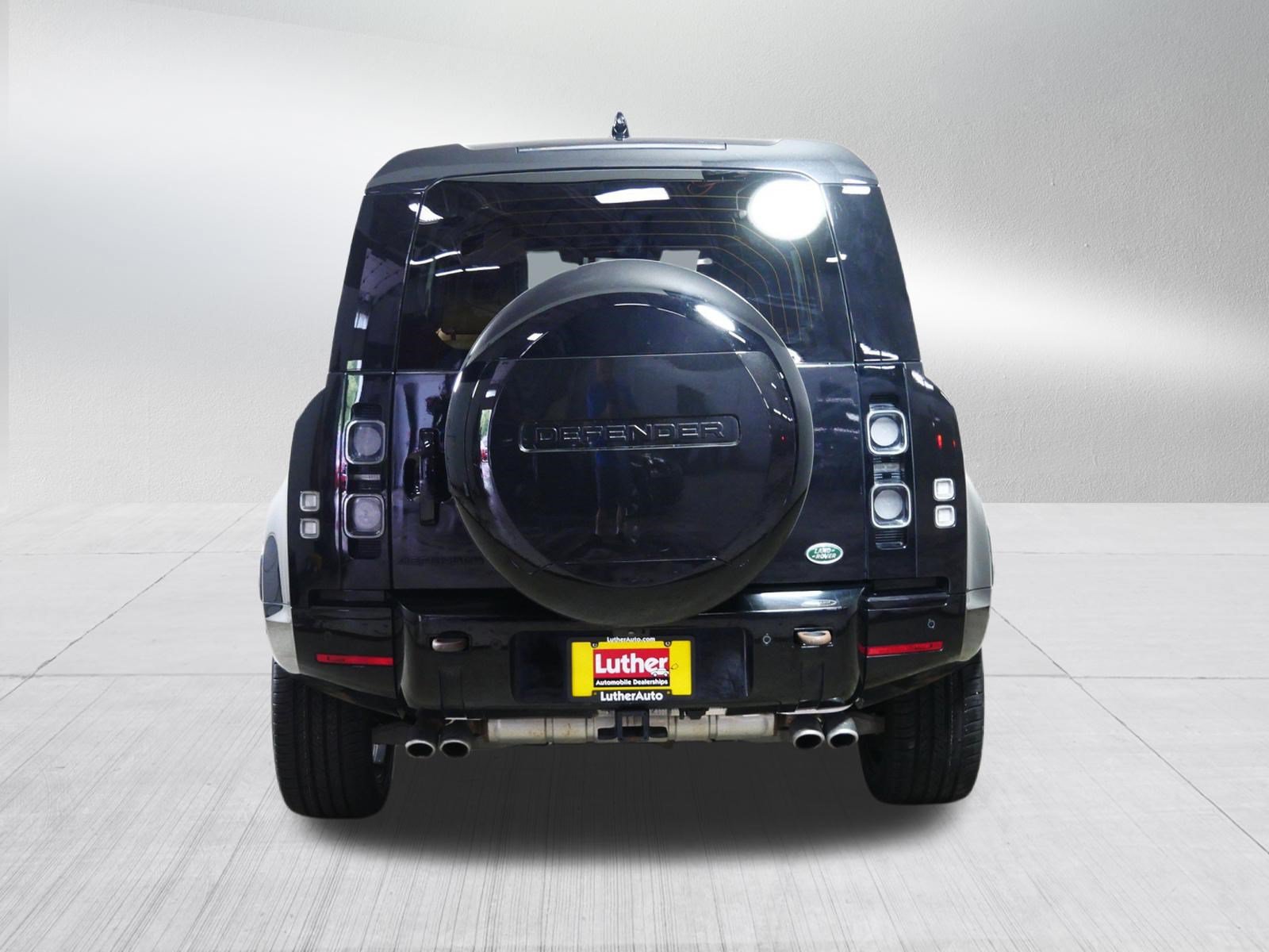 Used 2023 Land Rover Defender 110 V8 AWD/4WD image 6