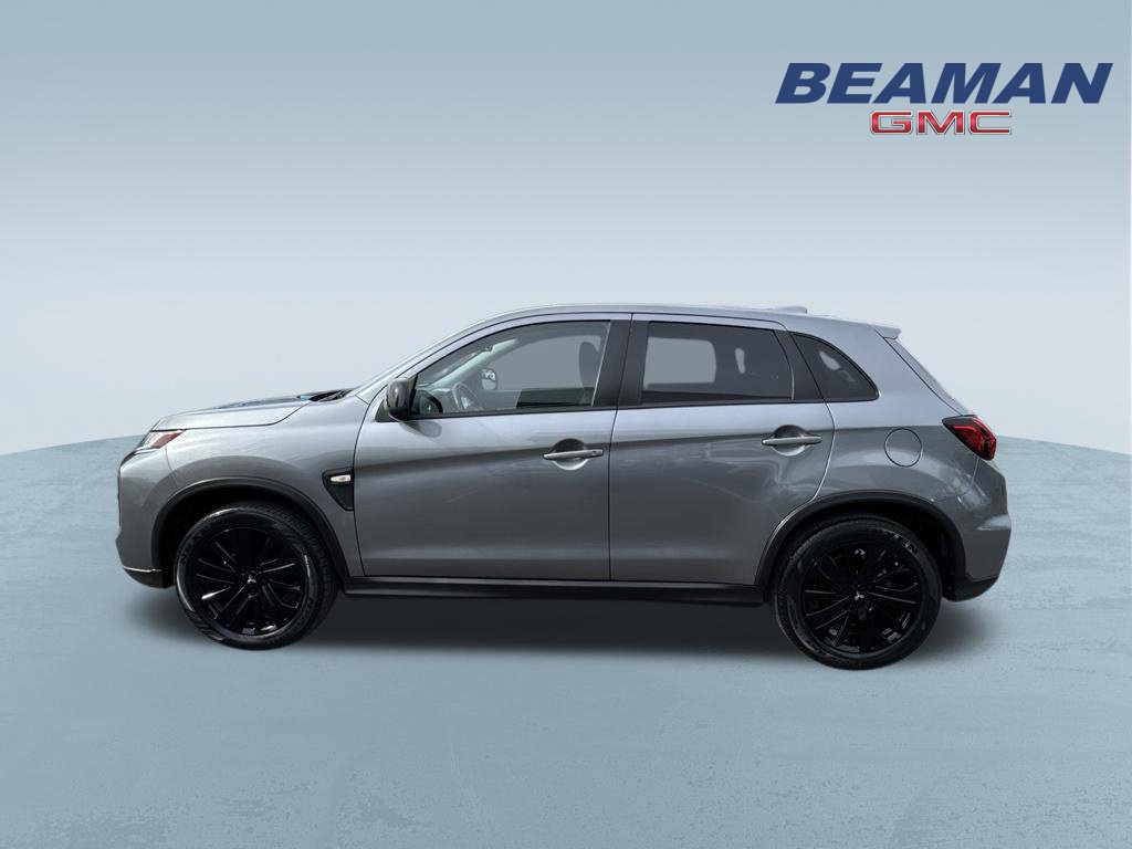 Used 2025 Mitsubishi Outlander Sport AWD image 4