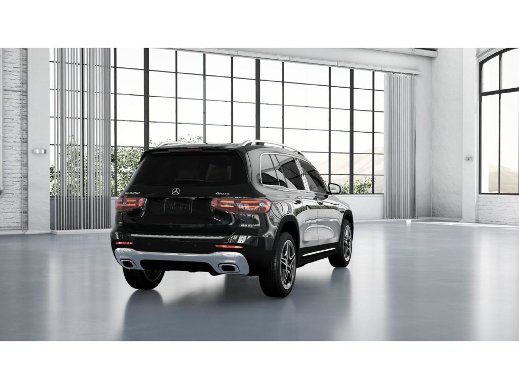 Used 2026 Mercedes-Benz GLB 250 4MATIC image 23