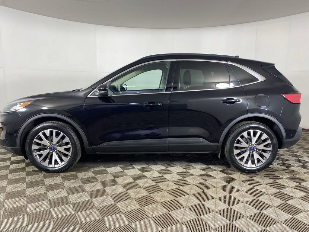 Used 2020 Ford Escape Titanium AWD/4WD image 9