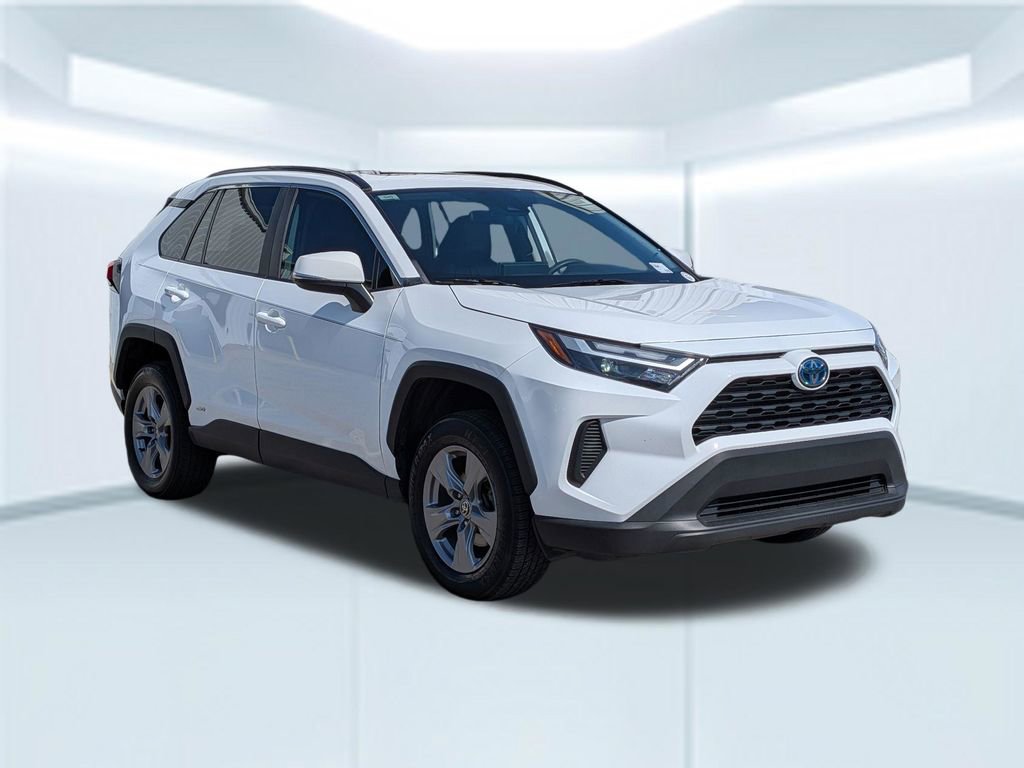 Used 2023 Toyota RAV4 XLE w/ Convenience Package AWD/4WD image 8