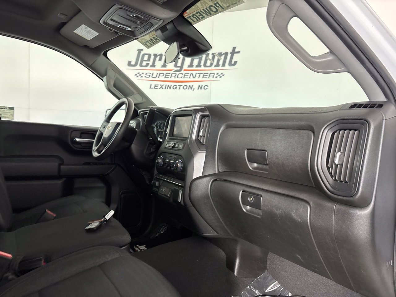 Used 2023 Chevrolet Silverado 1500 Custom w/ LPO, Dark Essentials Package AWD/4WD image 31
