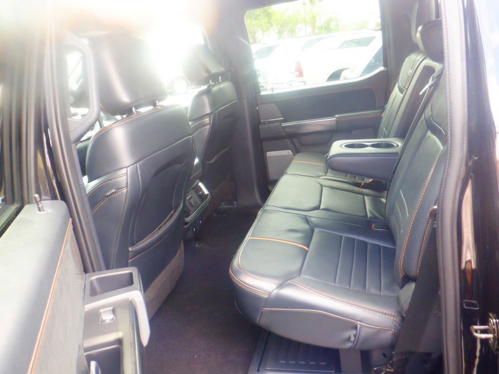 Used 2022 Ford F150 Platinum AWD/4WD image 5