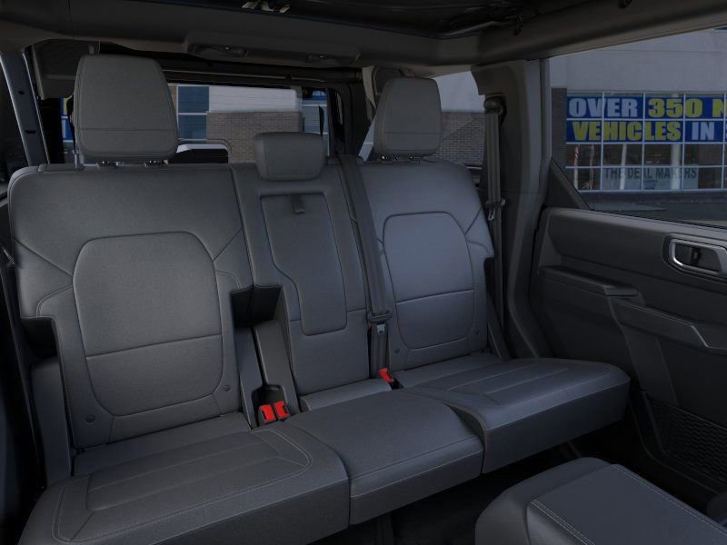 New 2025 Ford Bronco Badlands image 11
