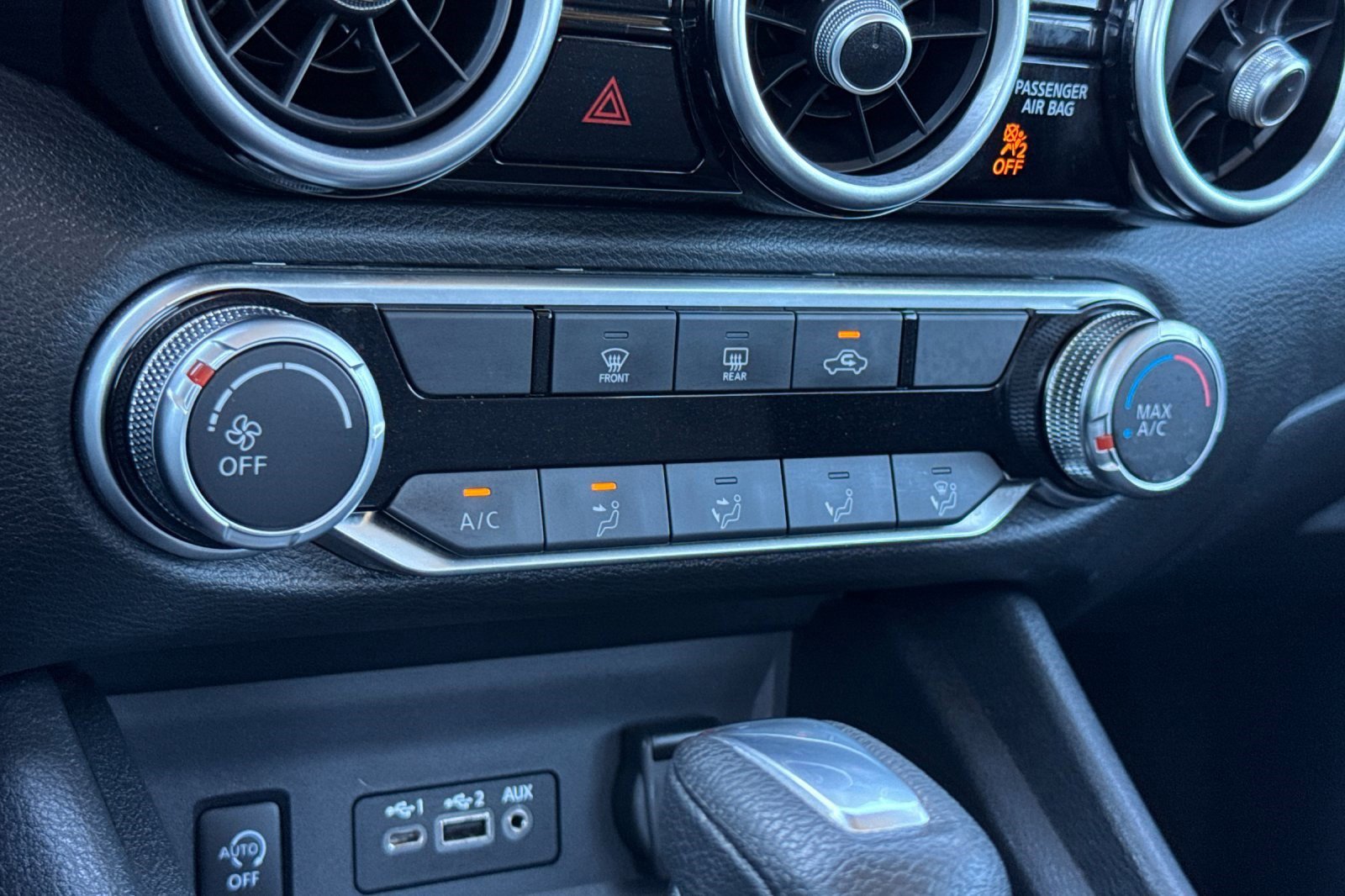 Used 2024 Nissan Sentra SV image 19