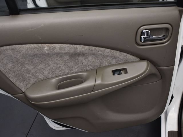 Used 2002 Nissan Sentra GXE FWD image 20