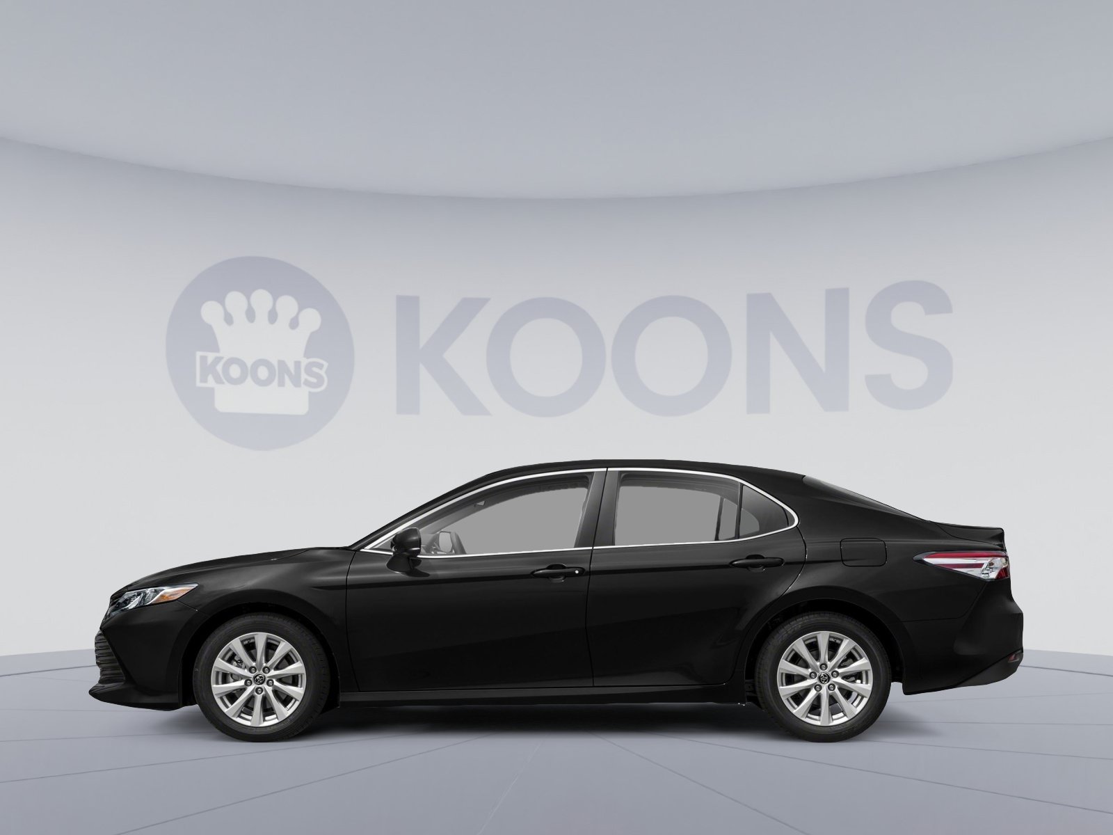 Used 2018 Toyota Camry XLE w/ Audio Package FWD image 4