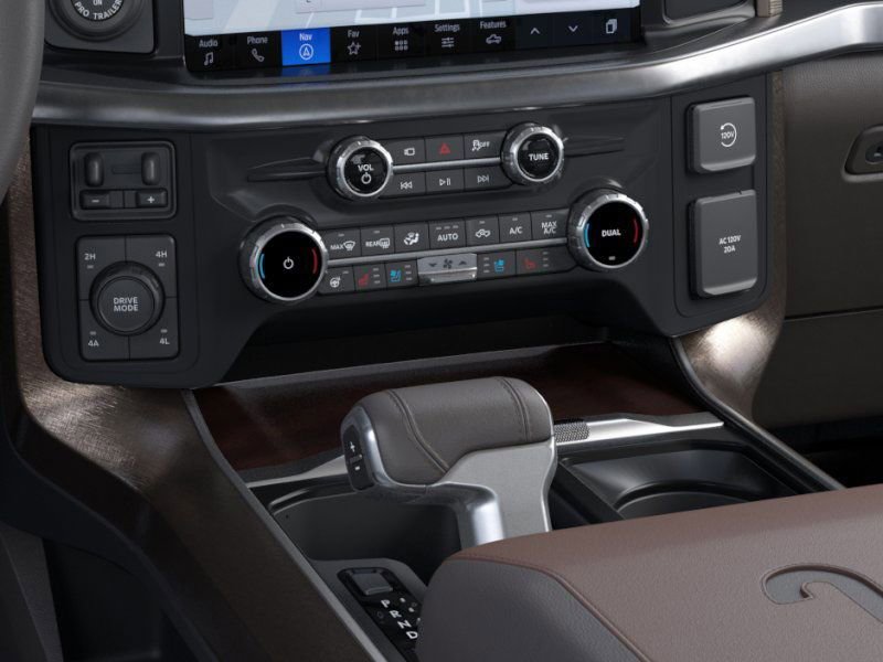 New 2025 Ford F150 King Ranch w/ FX4 Off-Road Package image 18