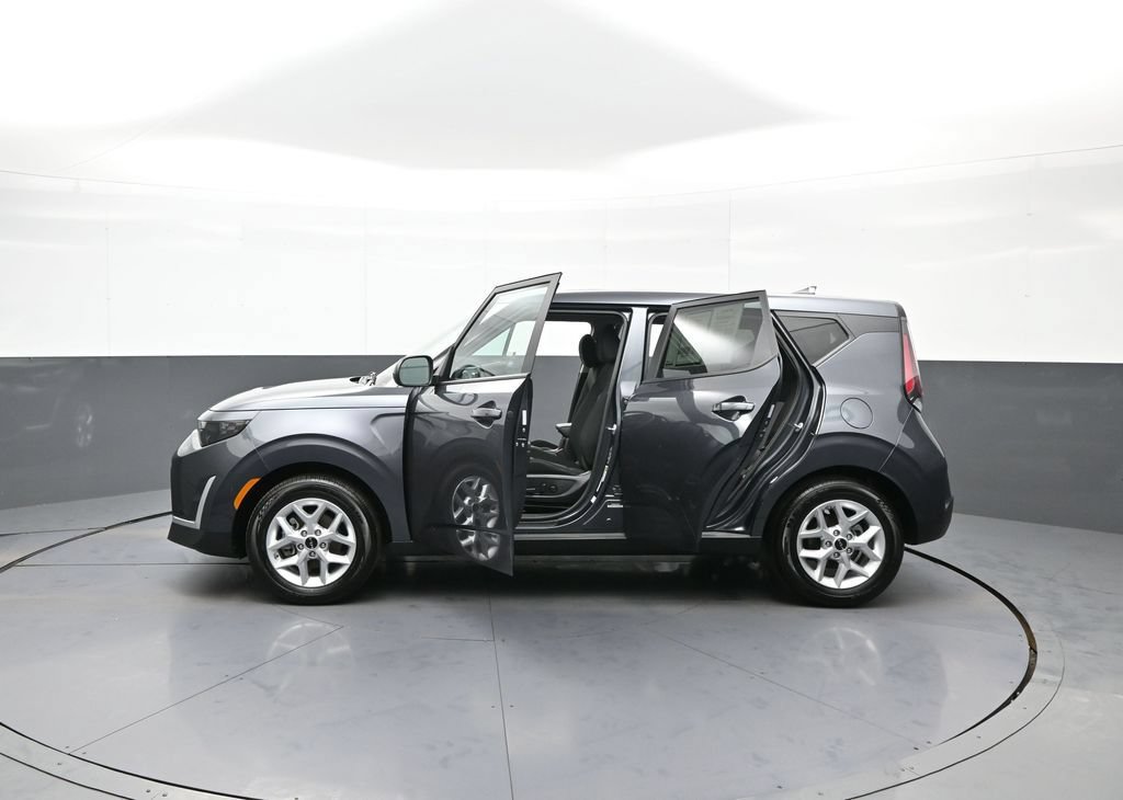 Certified 2025 Kia Soul S FWD image 42