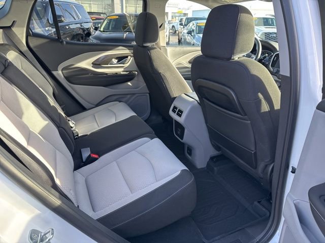 Used 2023 GMC Terrain SLE w/ Driver Convenience Package image 24