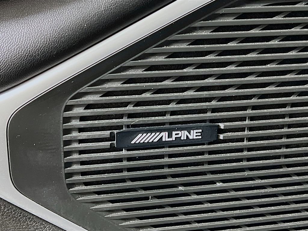 Used 2024 Jeep Wagoneer 4WD image 17
