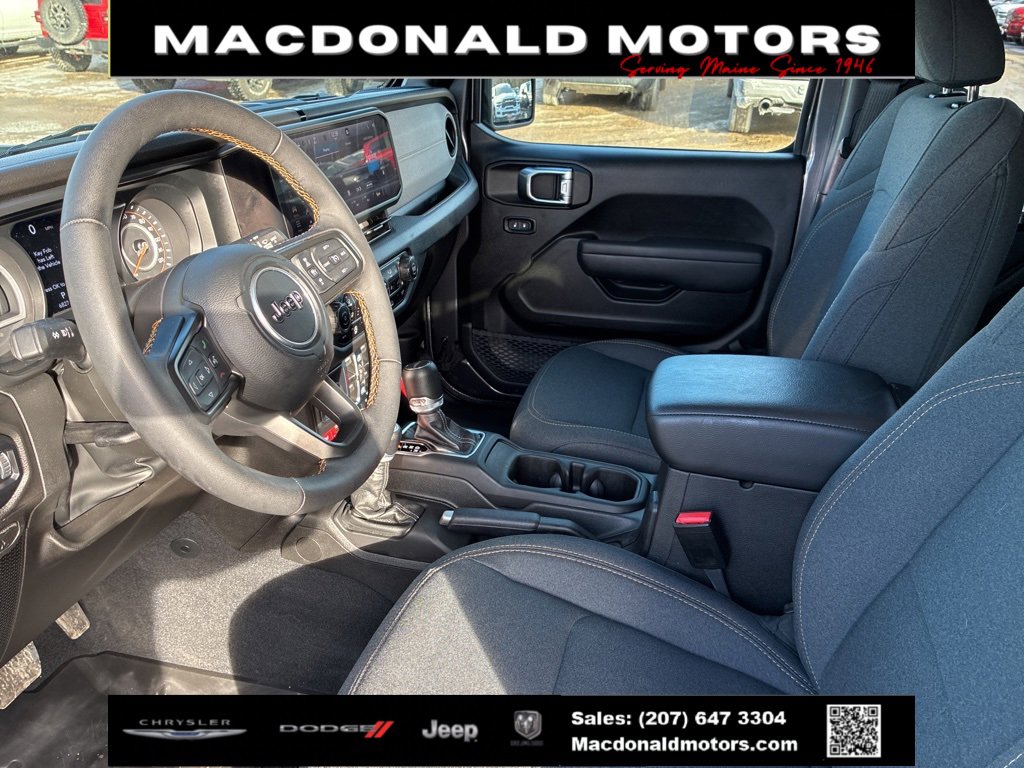 Used 2025 Jeep Gladiator Willys image 7