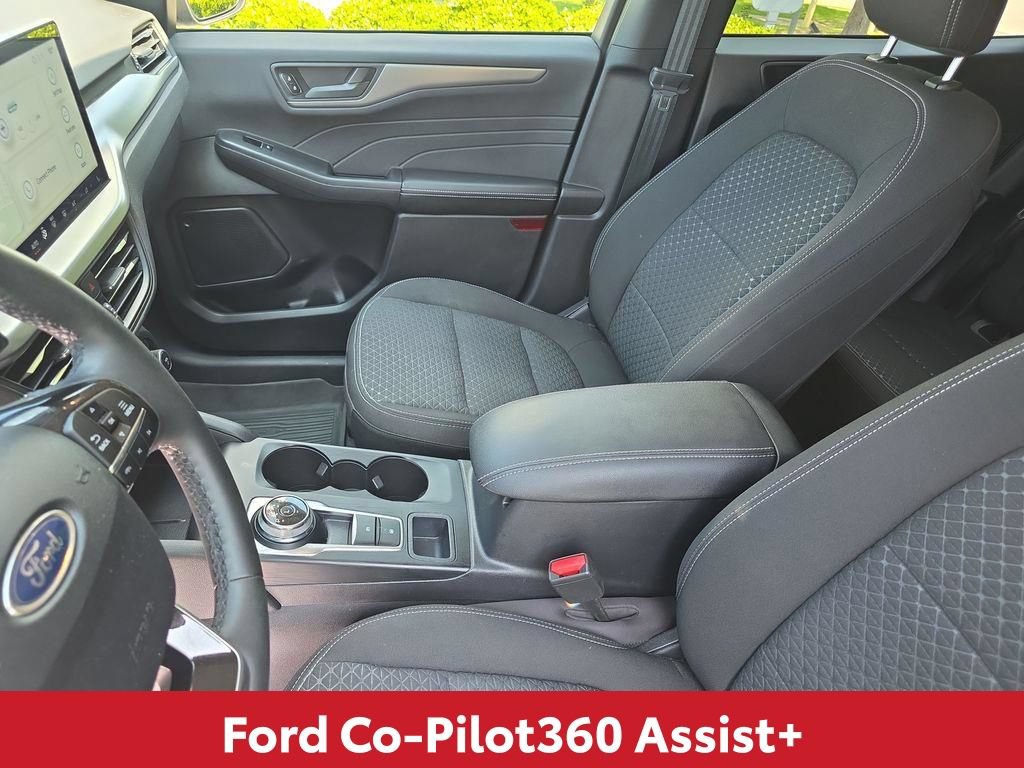 Used 2023 Ford Escape Active w/ Tech Pack #1 FWD image 16