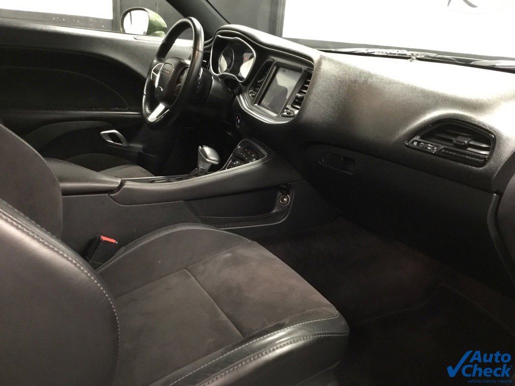 Used 2018 Dodge Challenger GT image 27
