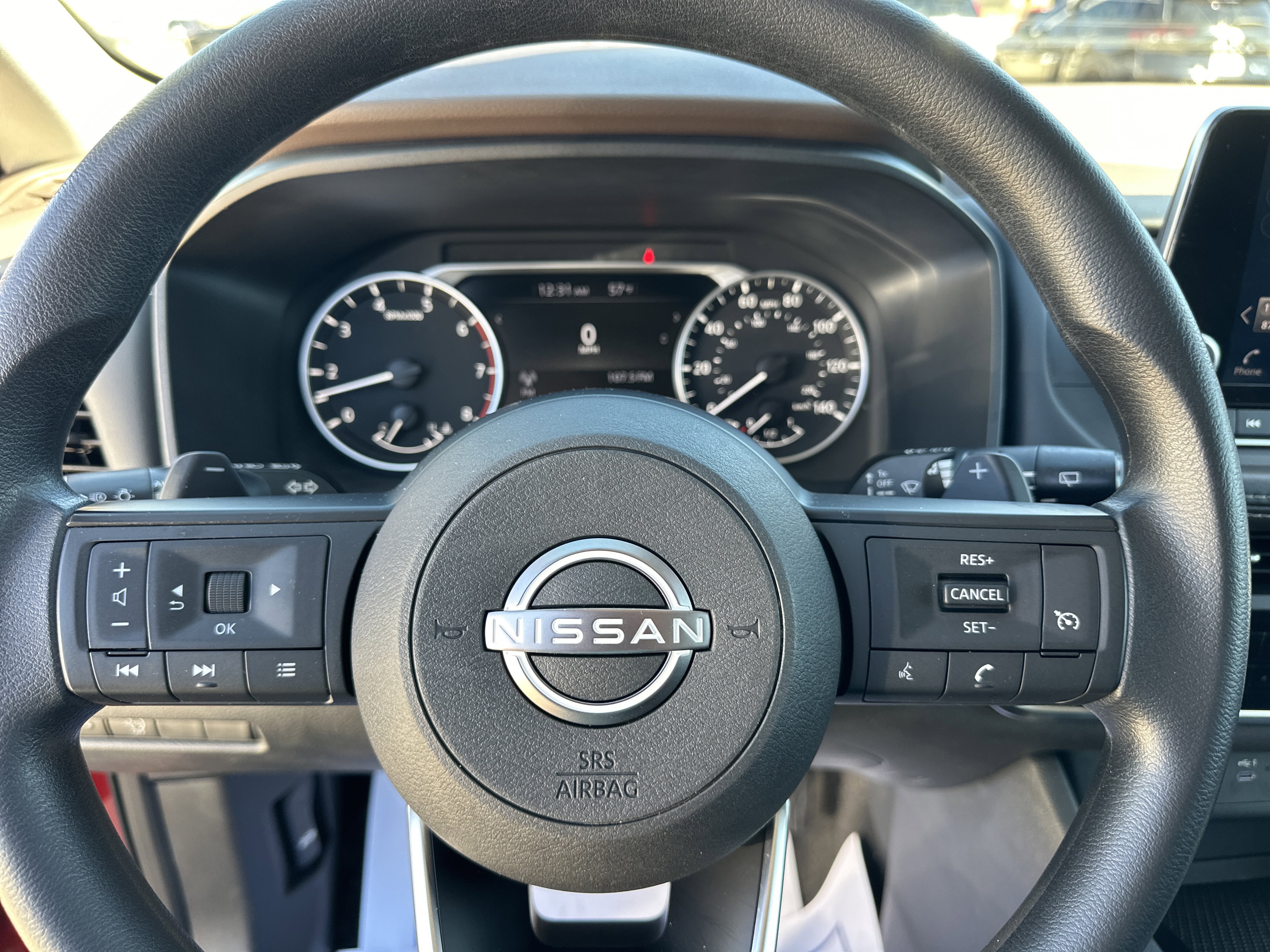 Used 2023 Nissan Rogue S image 23