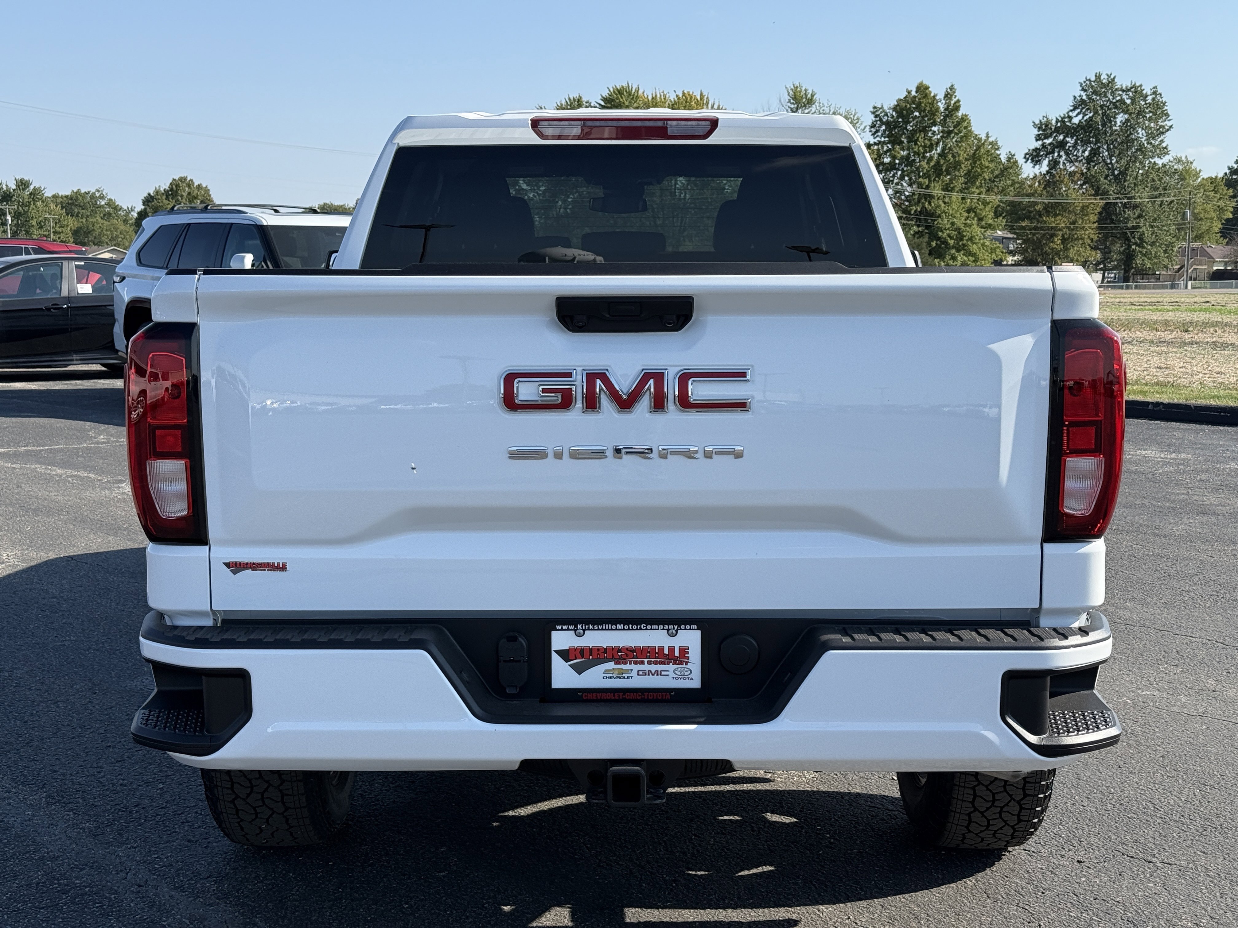 New 2026 GMC Sierra 1500 Pro w/ Graphite Edition image 4