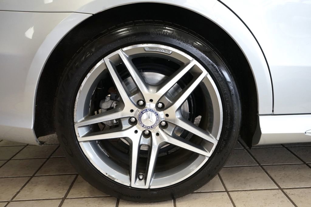 Used 2014 Mercedes-Benz E 350 4MATIC Sedan image 58