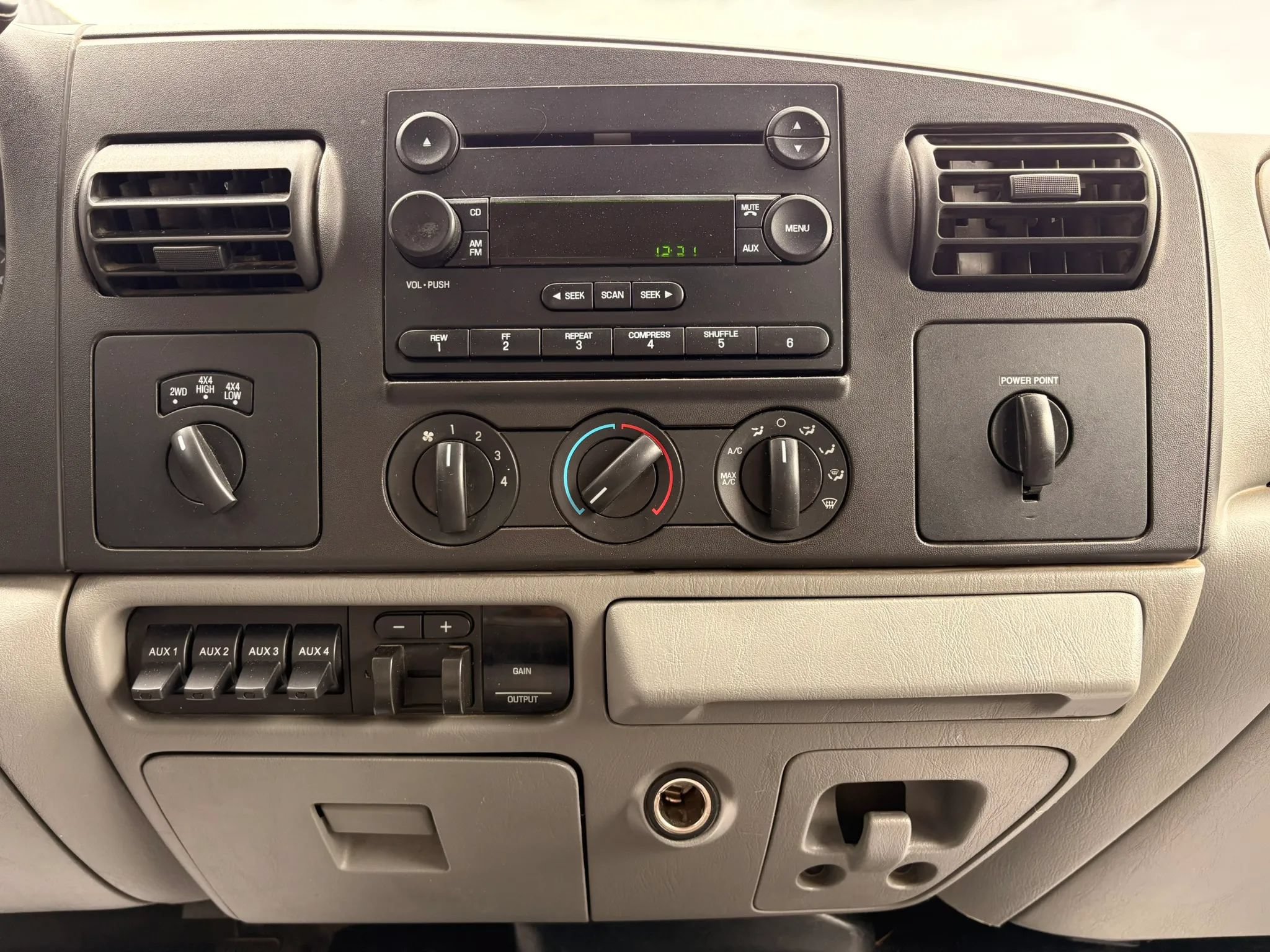 Used 2007 Ford F350 XLT AWD/4WD image 19