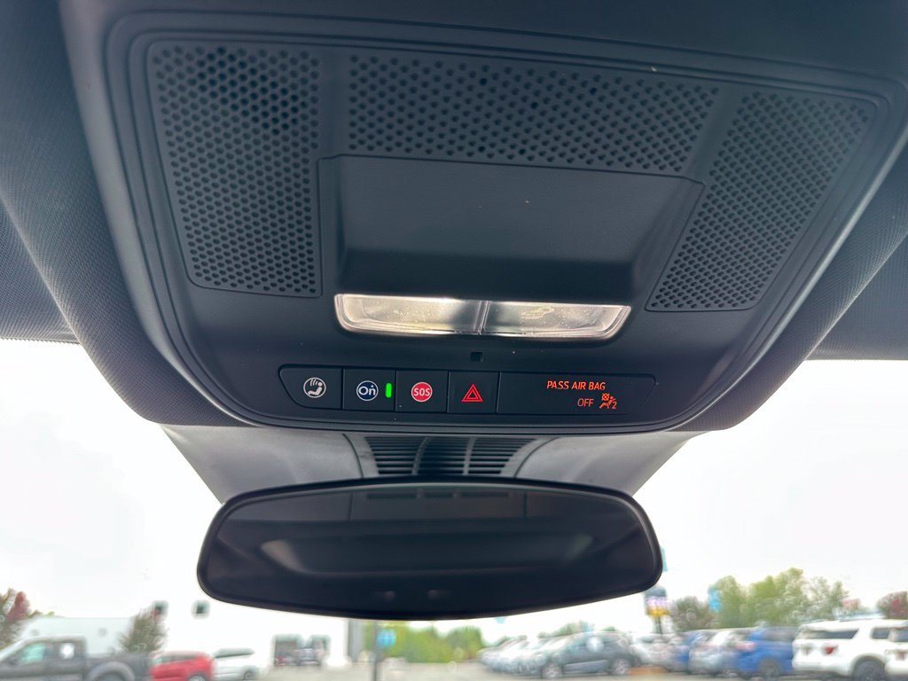 Used 2024 Honda Prologue EX image 33