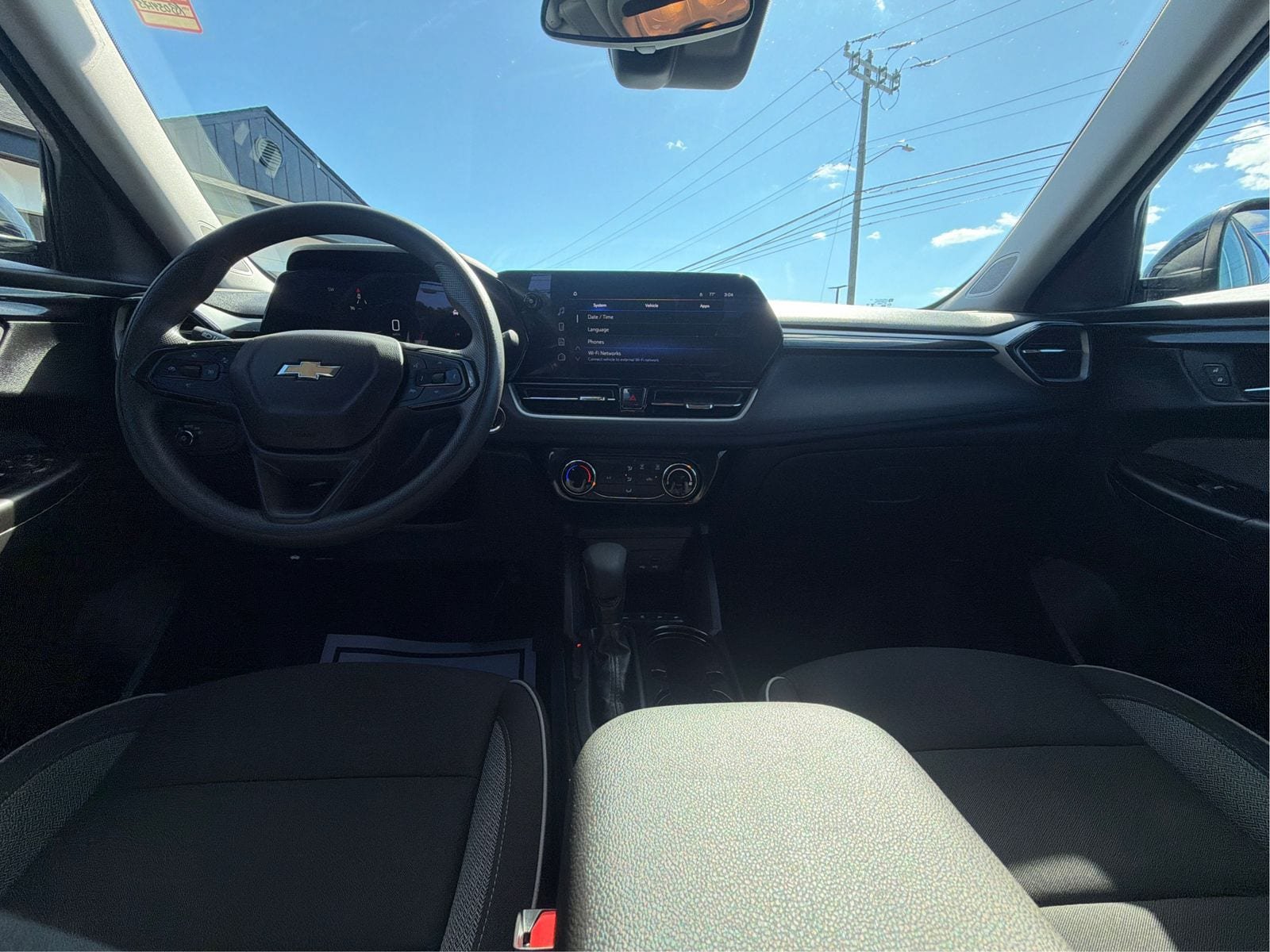 Used 2024 Chevrolet TrailBlazer LT FWD image 26