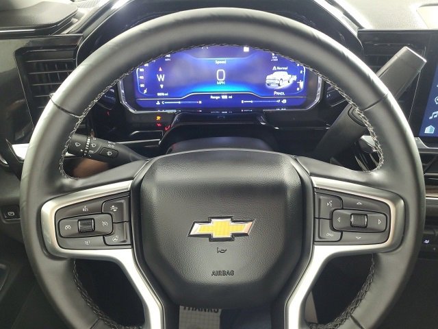 Used 2025 Chevrolet Silverado 1500 LT image 24