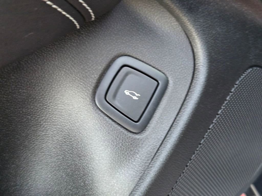 New 2026 Cadillac CT4 V Blackwing image 32