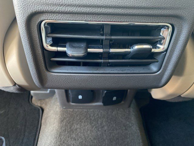 Used 2023 Lincoln Corsair Reserve image 26