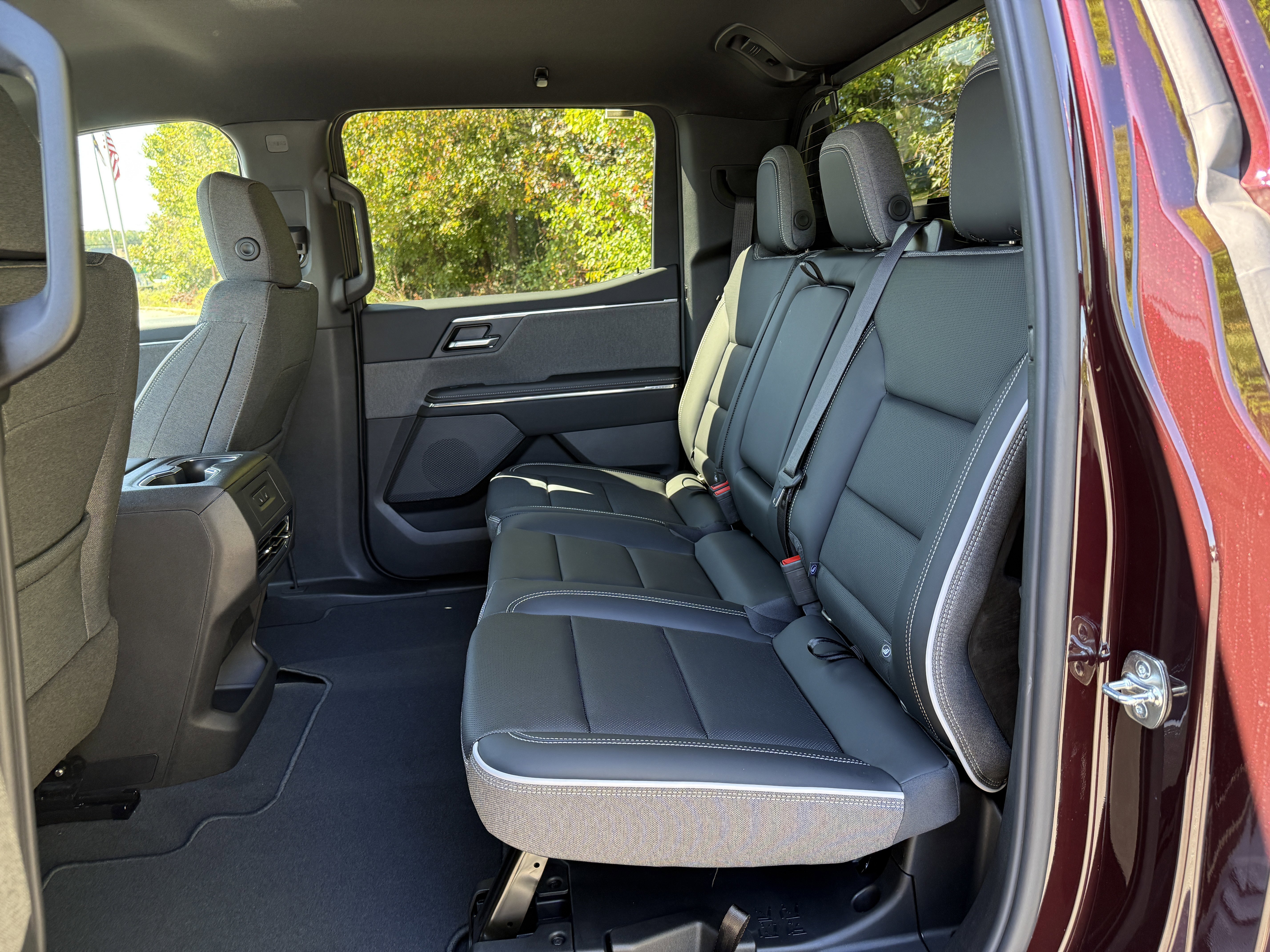 New 2026 GMC Sierra EV Elevation w/ Premium Package image 16