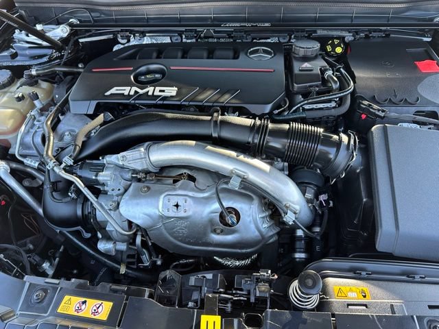 Used 2021 Mercedes-Benz GLB 35 AMG 4MATIC image 8