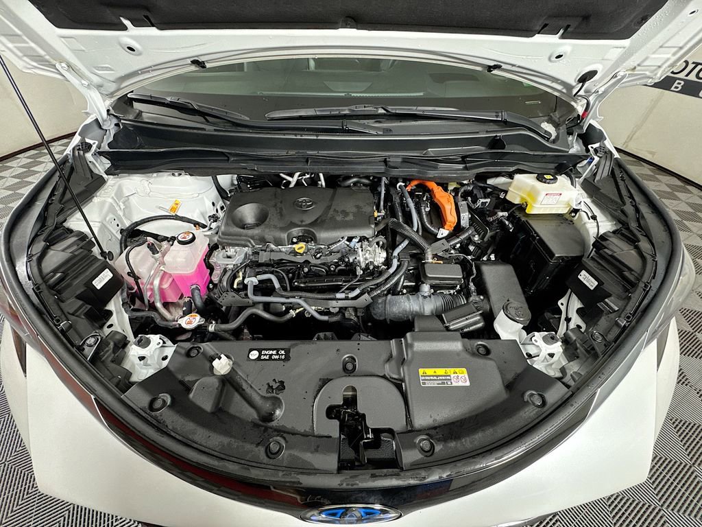Used 2025 Toyota Sienna Platinum image 29